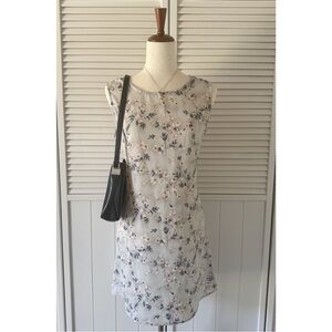 Hana VTG Floral Light Grey Dress